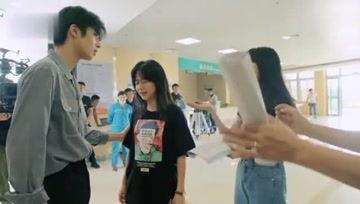 爱娱乐的吃瓜君,揭秘娱乐圈那些不为人知的幕后故事